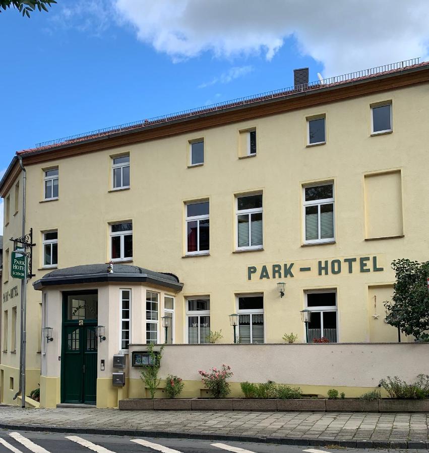 Parkhotel Schnorr لوثرستادت ايسليبن المظهر الخارجي الصورة
